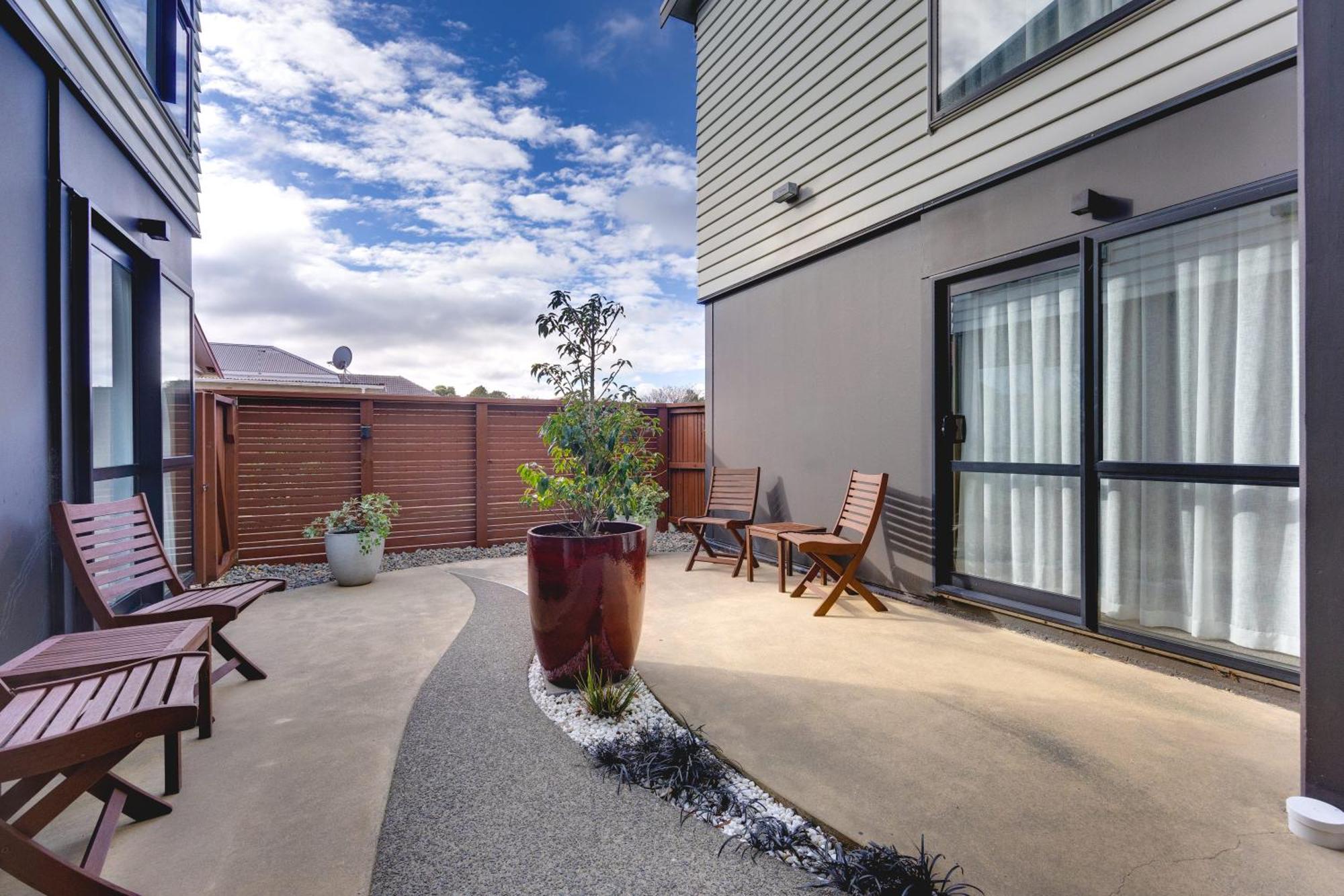 Ava Lodge Lower Hutt Exterior foto